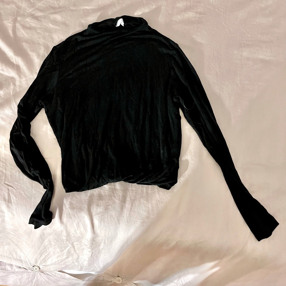 Modern Mock - Neck Doubled Layered Black Crop Top - Like New